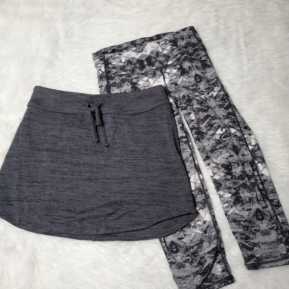 Athleta Gray Skirt & Capri Leggings Bundle, XS
